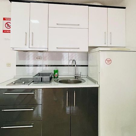 Front Beach Exclusive Apartments Струга Экстерьер фото
