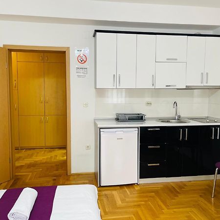 Front Beach Exclusive Apartments Струга Экстерьер фото