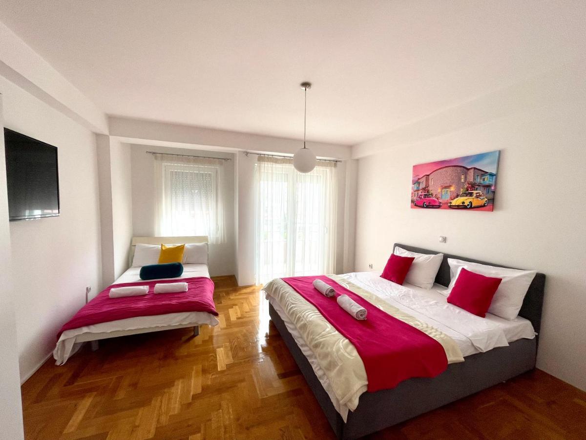 Front Beach Exclusive Apartments Струга Экстерьер фото