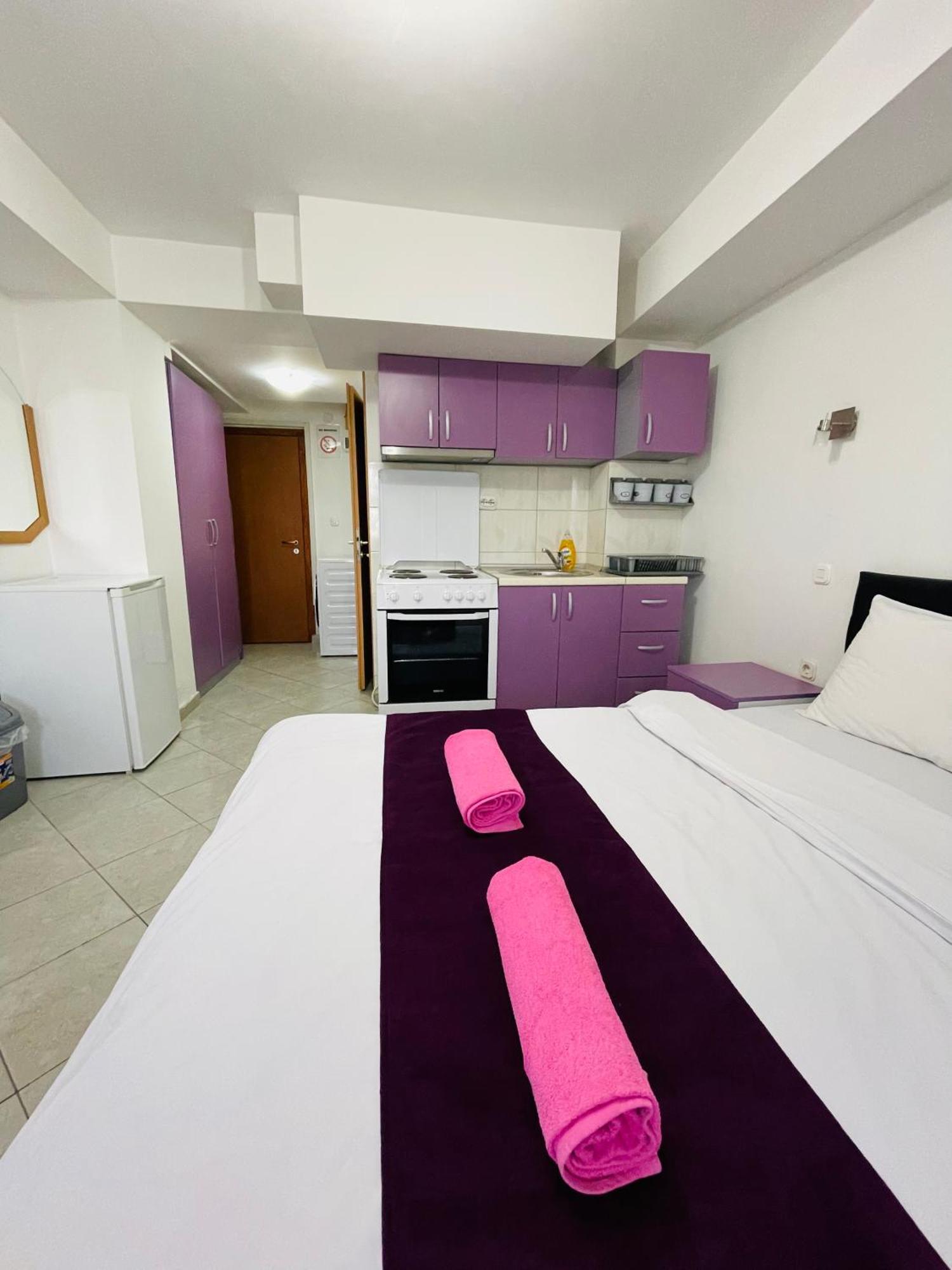 Front Beach Exclusive Apartments Струга Экстерьер фото